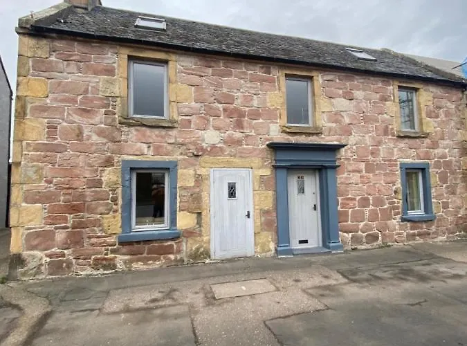 Little Ship Inn Rooms